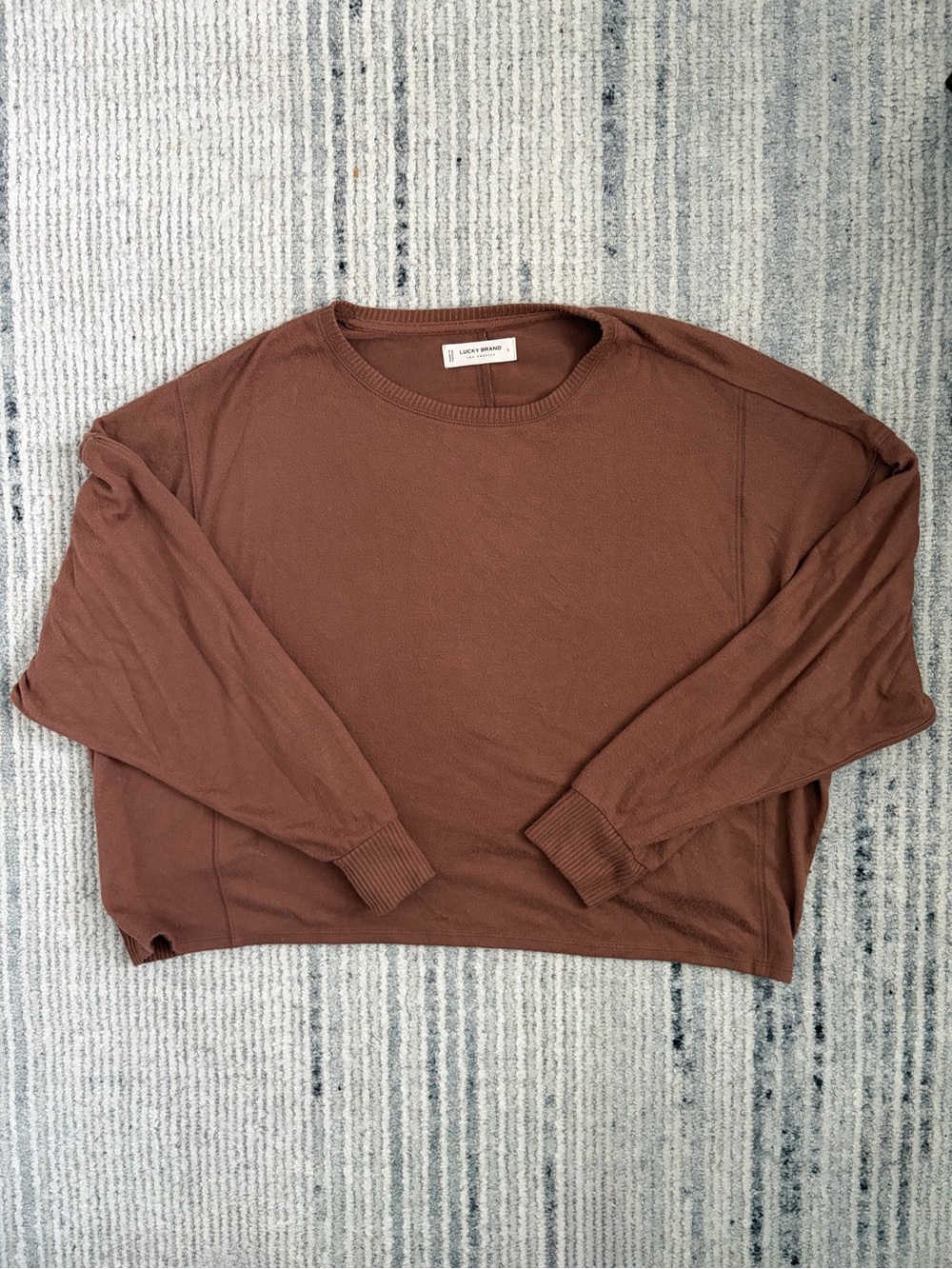 Lucky Brand Women’s Crewneck Long-Sleeve Shirt in Rust Size L